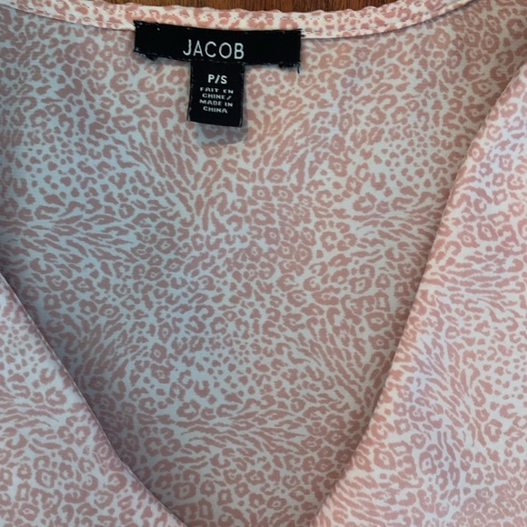 Pink blouse - Picture 4 of 4